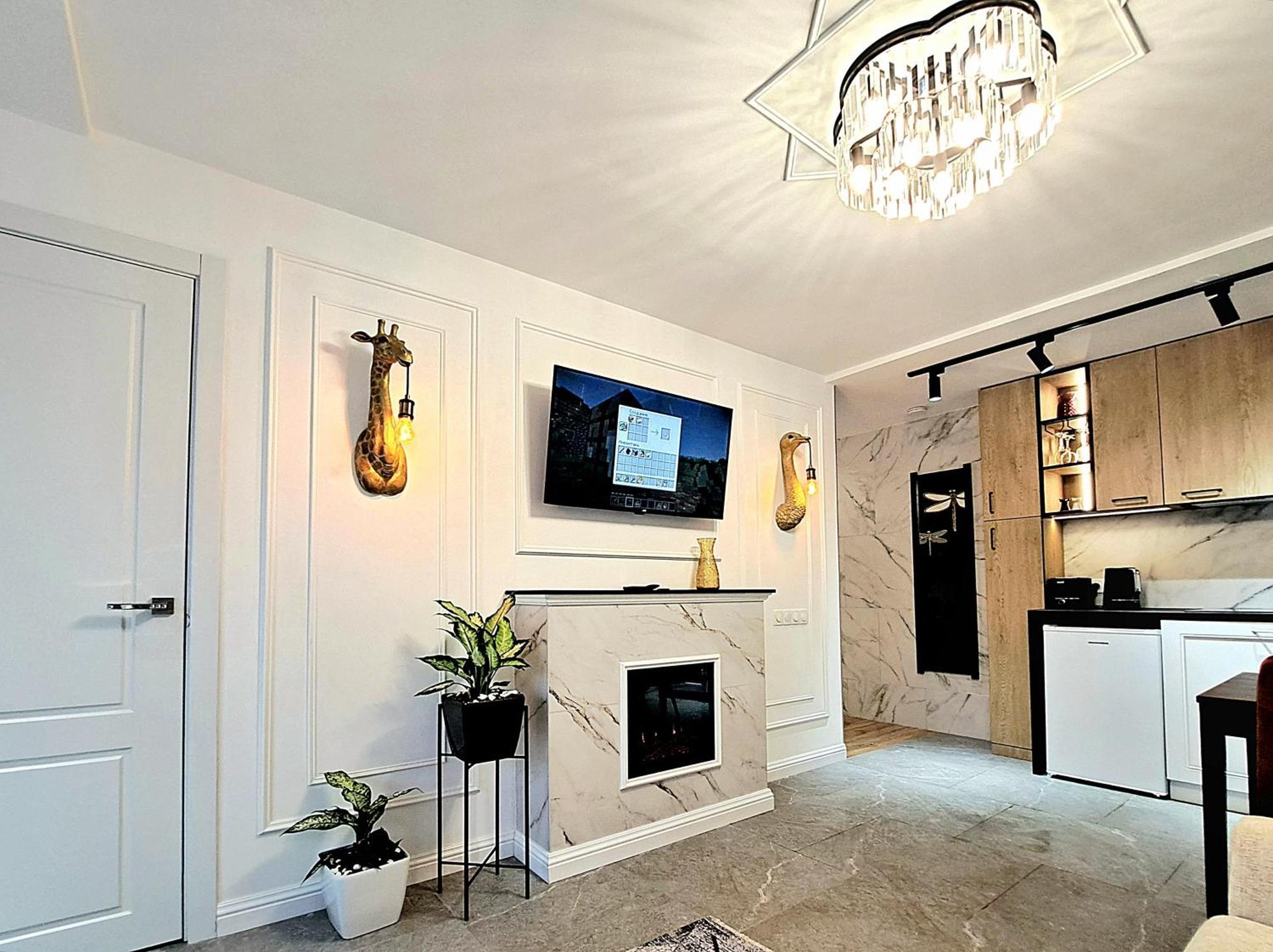 Апартаменты Marin В Самом Центре Charkiw Exterior foto